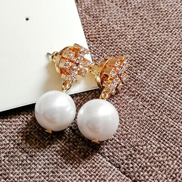🎉🎉HP🎉🎉Nwot Tory Burch Earrings - Picture 2 of 4